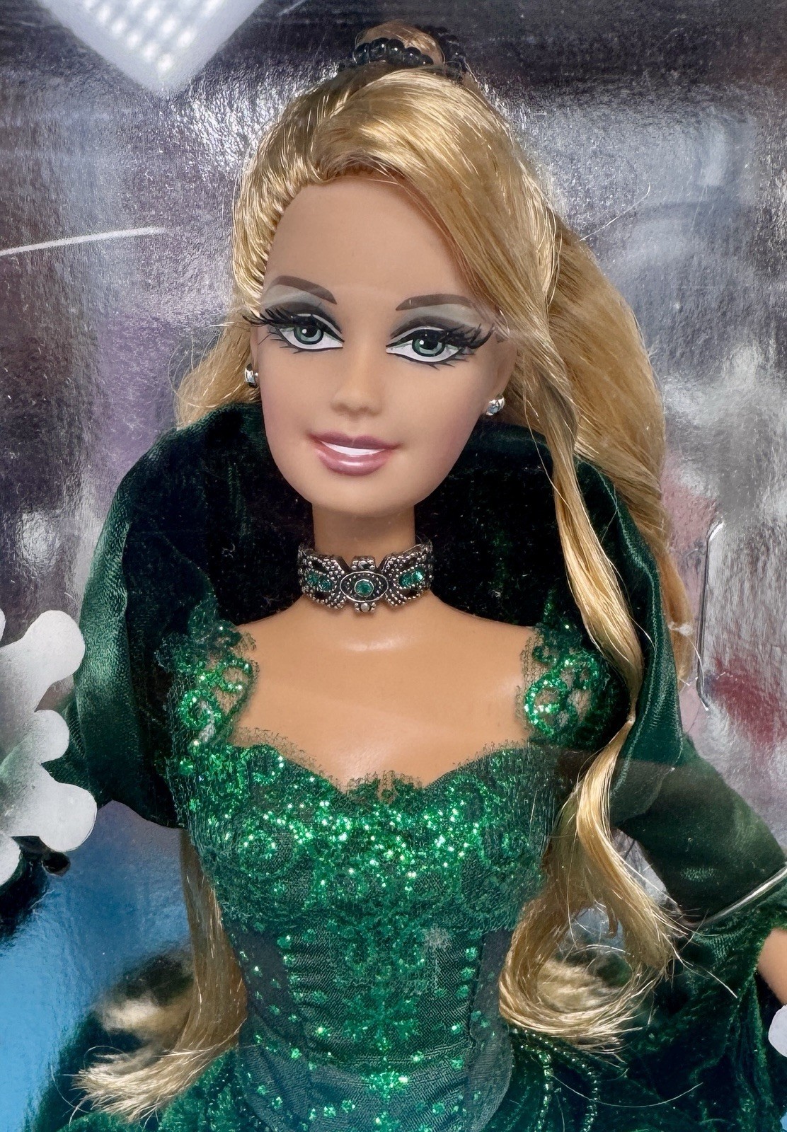 Special 2004 Edition Holiday Barbie Collector Edition Doll M