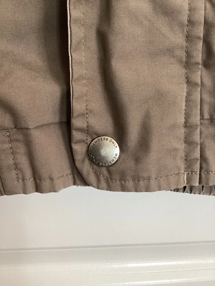 Chaqueta cortavientos Members Only para hombre 2XL alta verde oliva Mariner abrigo a presión/crebilla Foto 4 de 4