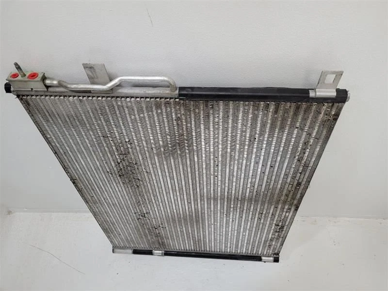 2018-2023 BUICK ENCLAVE AC Condenser 84212781 84725047 18-23 Foto 2 de 4