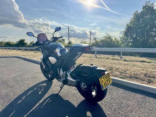 Honda CB1000RA Neo Sports Plus | 2150miles! | Recent Service - Picture 3 of 14