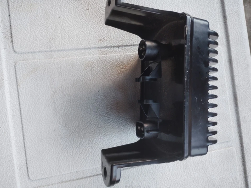 Harley Davidson Road Glide Voltage Regulator(Rectifier) - Image 3 of 4