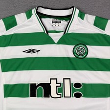 Vintage Celtic F.C. Umbro Home Soccer Jersey Mens Large Green White Striped 2001