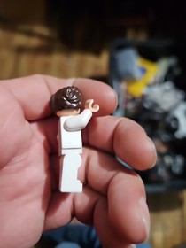 LEGO Star Wars - Rare - Princess Leia w/ Weapon - From 7965 - Excellent