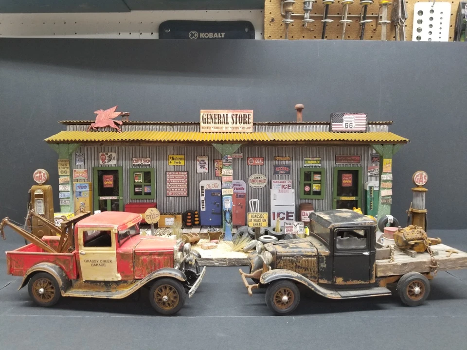 RT. 66 GENERAL STORE DIORAMA, HIGH DETAIL DISPLAY FOR YOUR CARS, 1:18, HANDMADE - Image 3 of 4