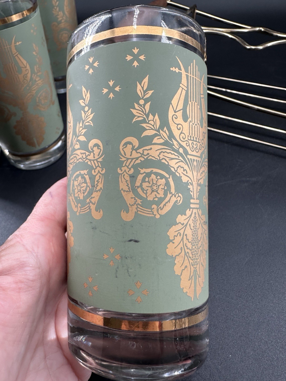 Jeanette Glass Co Laurel & Lyre 8 Piece Glass Set with Holder Vtg Green & Gold