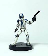 WOTC 2005 STAR WARS MINIATURES REVENGE OF THE SITH 09 CLONE TROOPER MINIATURE A