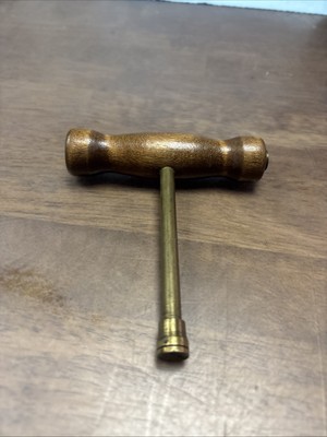 Short Ball Bullet Starter T Handle 1/4  diameter 3.5  long (B-25)