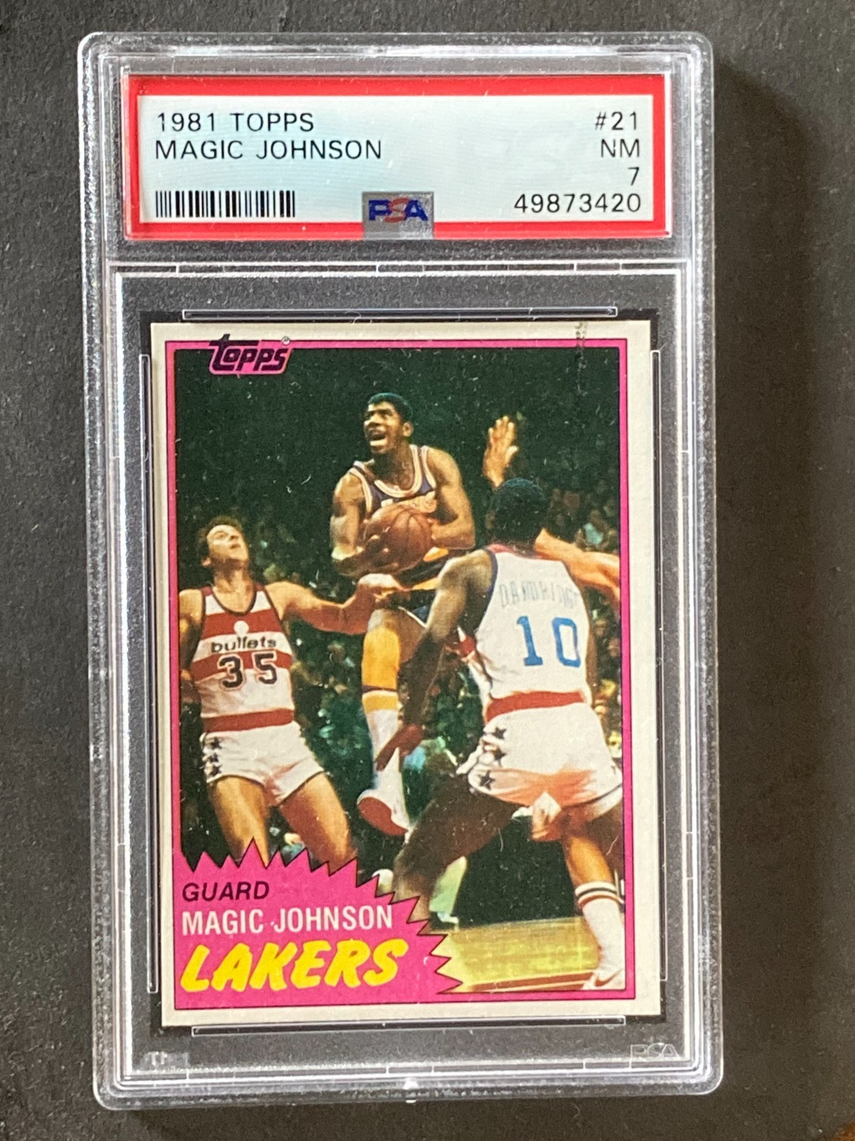 1981 Topps #21 Magic Johnson Lakers Near MINT PSA 7