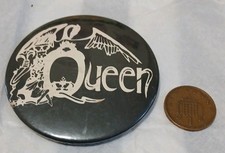 Queen Vintage Badge
