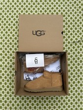 UGG W Classic Ultra Mini Boots Chestnut Size 4 UK Brand New with Box Never Worn