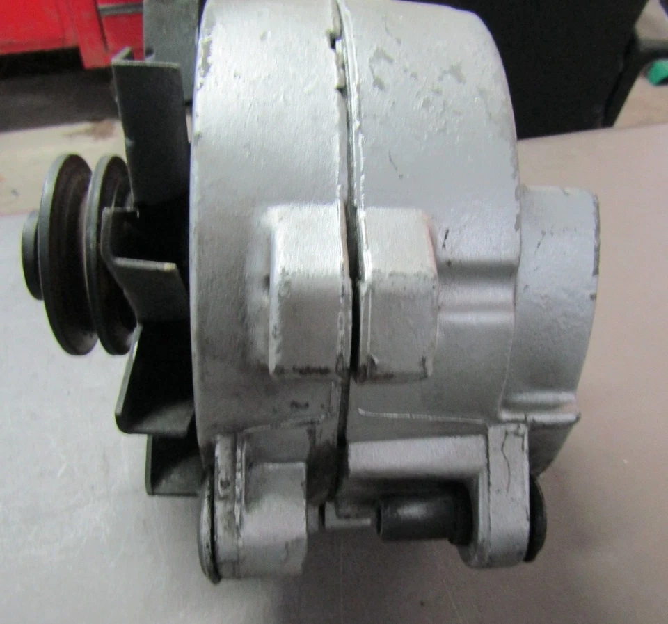 Alternador Mopar Dodge Plymouth con soportes motor 400 ci Foto 3 de 4