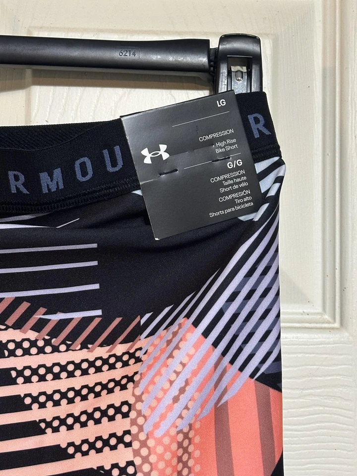 Under Armour Compression Bike Shorts Womens Large Geo Print NWT Activewear - Image 4 of 4