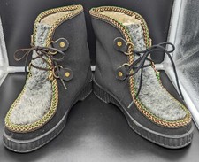 Vintage Mukluk Sherpa Lined Gum Sole Brown Boots USA Made Boho Hippie Size 6