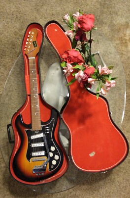 Teisco Model EG 413-3T Norma Japanese Electric Guitar 1969