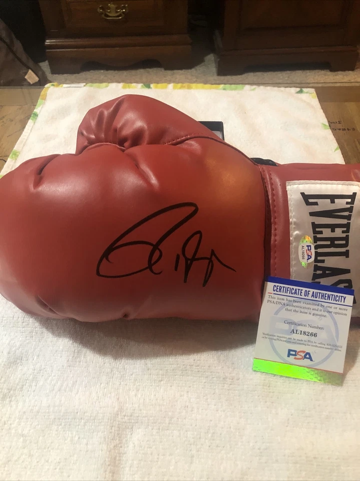 ROY JONES JR SIGNED AUTOGRAPH BOXING GLOVE PSA DNA COA CHAMP HOF - Image 2 of 4