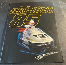 1985 SKI-DOO SNOWMOBILE FULL LINE SALES BROCHURE 20 PAGES  B67 