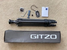 Gitzo GT1542T Series 1 Traveler 6x Carbon Fiber Tripod Adjustable Video Photo