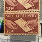 1957 Special Delivery Stamp VF+ Mint MNH US! 30c Letter and Hands! VF/XF — photo 2