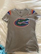 Florida Gators Shirt Womens Medium Nike NCAA Logo Colorblok Tshirt V Neck