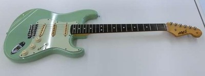 Navigator Custom Gitarre Maßanfertigung 64. gebraucht