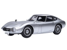 1967 TOYOTA 2000GT RHD SILVER 1/18 MODEL CAR BY AUTOART 79548