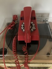 Wild & Wolf Ltd. Vintage Red Trim Phone Pre Owned Good Condition Working.