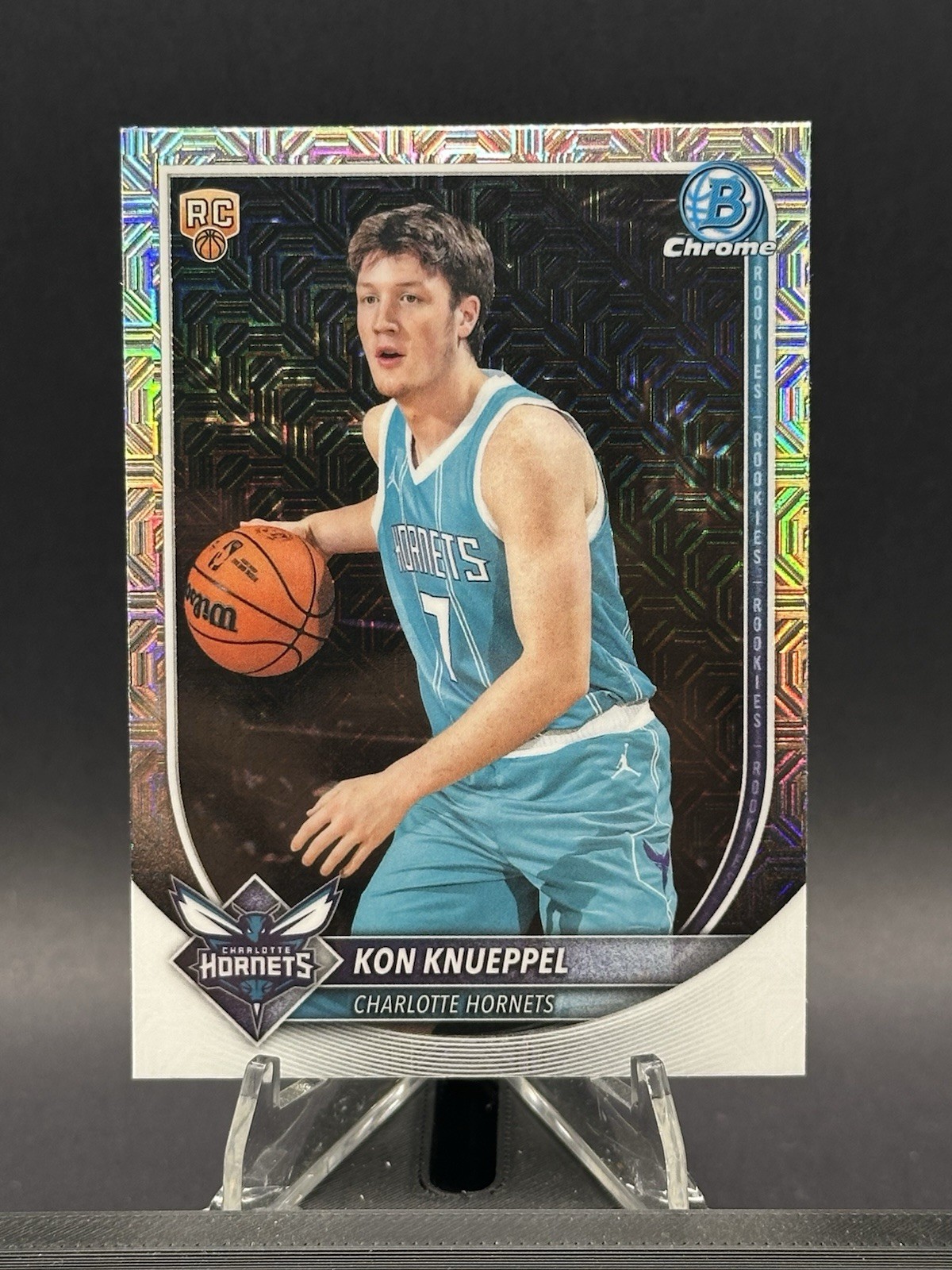 2025-26 Bowman Basketball - Kon Knueppel (Chrome Mojo Refractor) #BCV-4