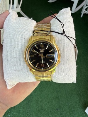 Seiko 5 Men s Automatic Gold Tone Black Dial Exhibition Box Booklet