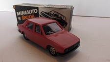 Skoda 120LS Modellauto 1/43 - Roter Limousine 1976-1990 Von Modellcarsonline