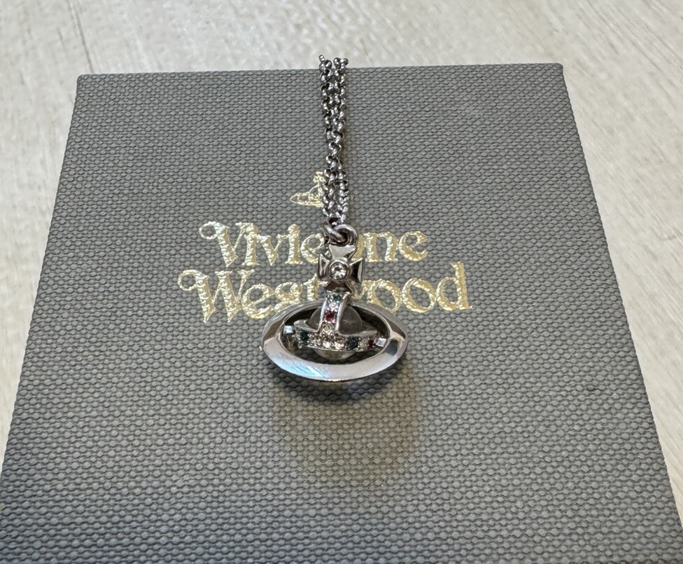 Vivienne Westwood PETITE Orb Necklace Silver From JAPAN | eBay Vivienne Westwood PETITE Orb Necklace Silver From JAPAN | eBay