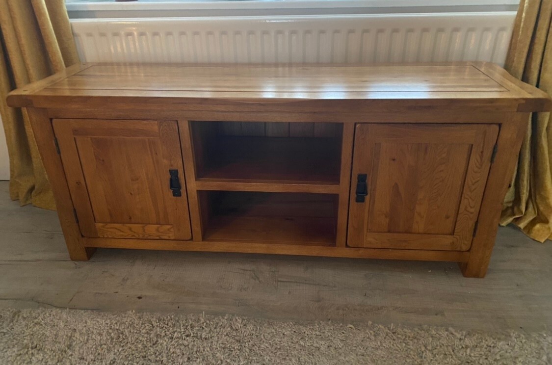 Oak Furnitureland Large Rustic Oak TV eBay