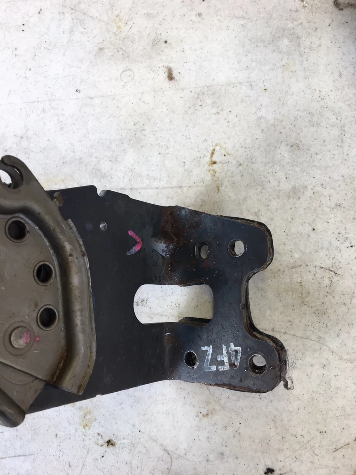 2006-2010 Hyundai Sonata emergency brake handle assembly - Image 3 of 3