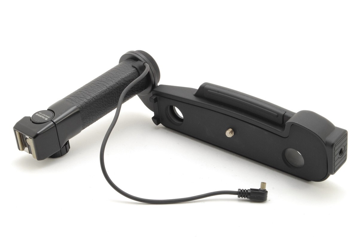 MINT] Fuji Fujifilm Grip Flash Shoe Bracket for GA645 Pro