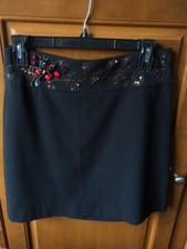 CACHE SHORT BLACK A LINE SKIRT SIZE 2 WAIST EMBELLISHED WITH BEADS  SEQUINS