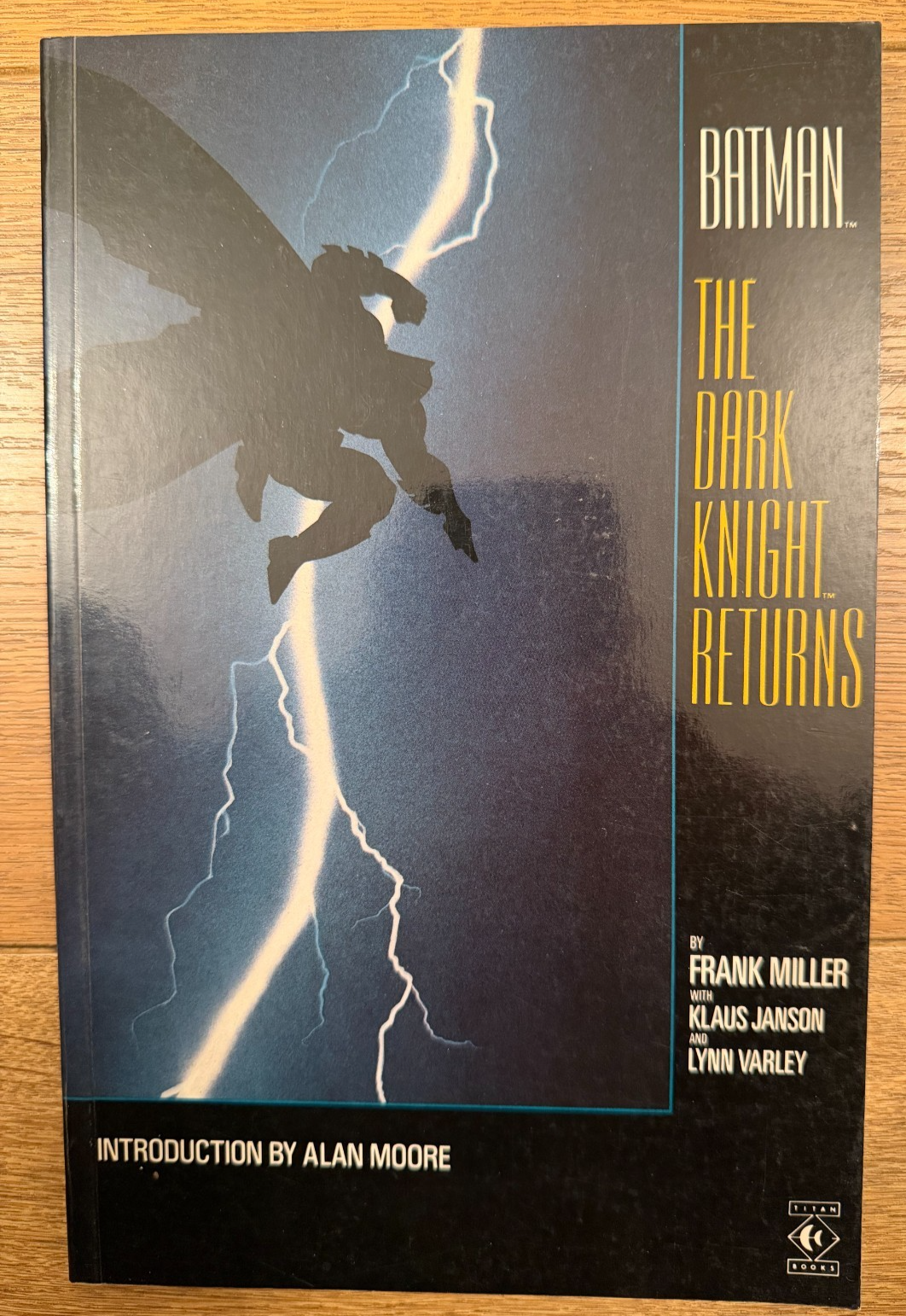 Batman Dark Knight Returns Paperback TPB Graphic Novel DC Comics Titan Books 1st