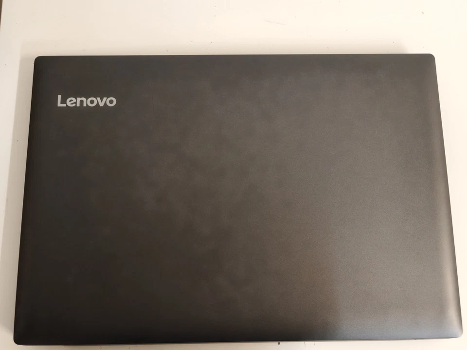 Lenovo PC Portatile V320-17IKB 17.3´´ i7-8550U/8GB/1TB - Immagine 2 di 4