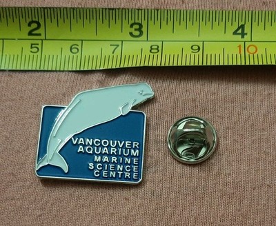 Vancouver Aquarium Marine Science Centre Beluga Whale Souvenir Jacket Lapel Pin