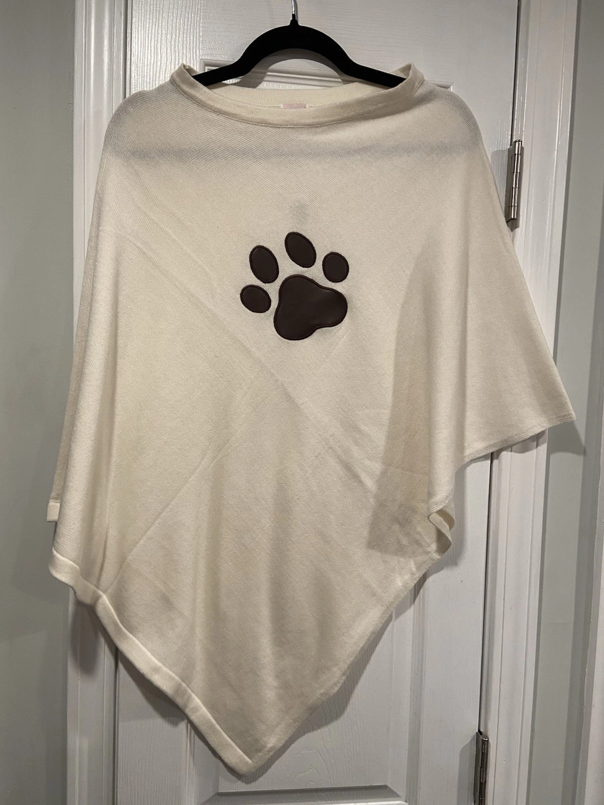 NWT Top It Off Cream Knit Pullover Poncho Shawl Brown Faux Leather Dog Cat Paw