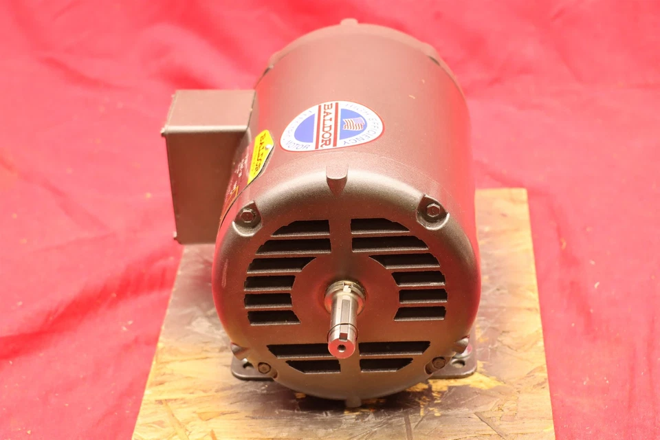 BALDOR motor M3538 .5HP, 1720RPM, 3PH, 60HZ, 56, 3416M, TEFC, F1, N - Image 3 of 4