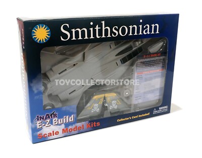 F-14 Tomcat Model Kit SMITHSONIAN InAir EZ Build F14 Tomcat Jolly Rogers 1/72