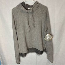 NWT Reebok Women  s Pullover Sweatshirt relaxed fit size large