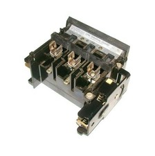 ALLEN BRADLEY 1494V-DS30  3-PHASE DISCONNECT SWITCH 30 AMP 600 VAC