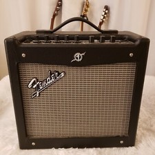 Fender Amp Mustang I (V.2) 20W RMS 1x8" Amplificatore combinato per chitarra modellismo