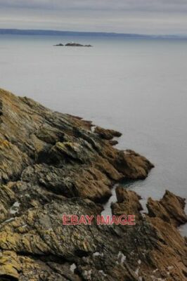 PHOTO  VIEW EAST FROM PEN-A-MAEN IN THE MIDDLE DISTANCE THE SMALL ROCKY ISLAND I