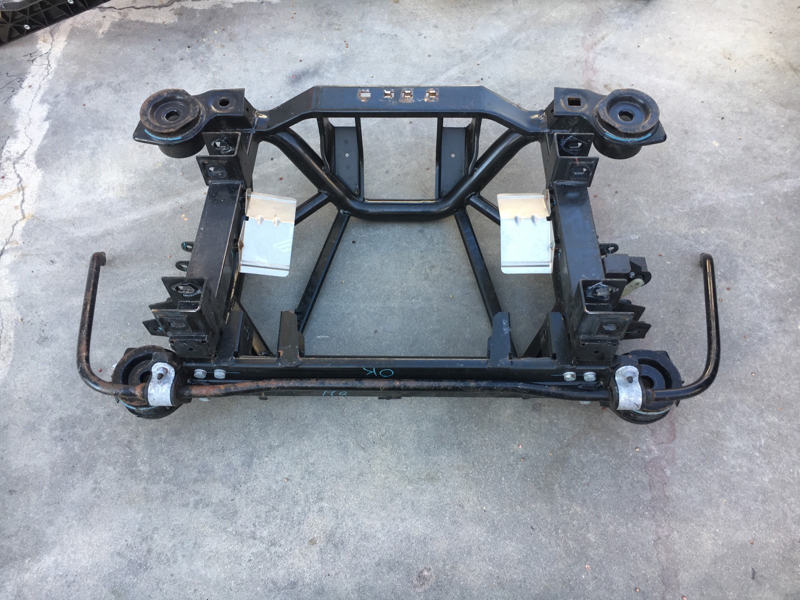 2012 Maserati Gran Turismo  rear subframe suspension  Cradle