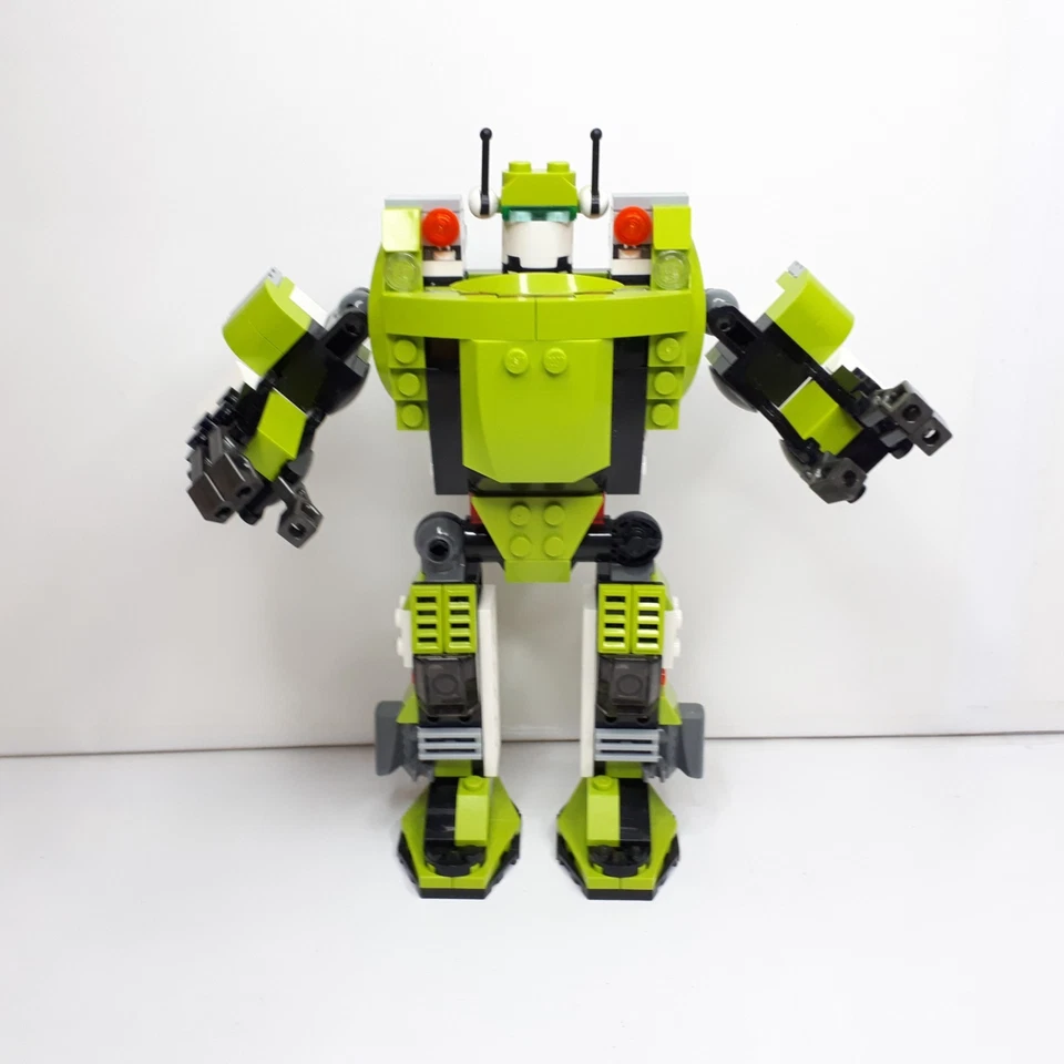 LEGO Creator 31007 Power Mech, photo 4 of 5