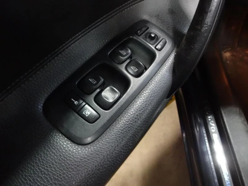 Manija de puerta del conductor exterior S60 puerta trasera compatible con 01-09 VOLVO 60 SERIES 223505 Foto 2 de 4