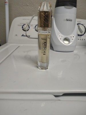 Burberry Body Gold Limited Edition EDP Spray 2.0 FL. Still almost to the top OZ.