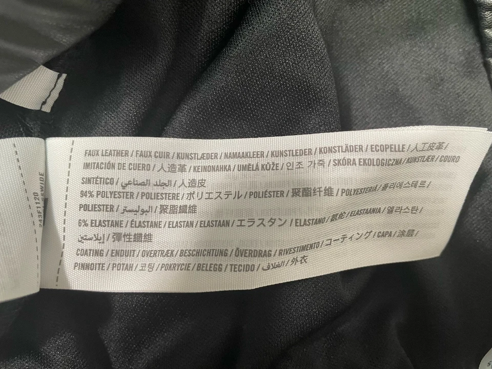 Falda corta de imitación de cuero negra para niños talla 11/12 Abercrombie de segunda mano niña Foto 4 de 4
