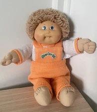1985 Cabbage Patch Doll With Tooth Original Outfit